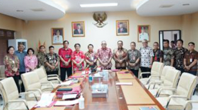 Pemprov Sulut Apresiasi Kinerja Penjabat Bupati Bolmong Limi Mokodompit