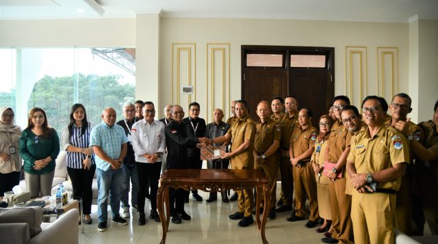 Sam Sachrul Mamonto Tandatangani Kerja Sama Pemkab Boltim Bersama Prisma Dana