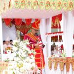 Pj Bupati Bolmong Limi Mokodompit jadi inspektur upacara HUT ke-69 Kabupaten Bolmong.