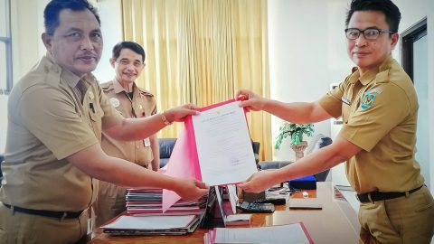 Limi Tunjuk Mudiyasa Plt Camat Dumoga Tengah