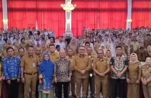 Pj BupatiBolmong Limi Mokodompit Beri Penguatan Bagi Guru yang Ikut Program PPG