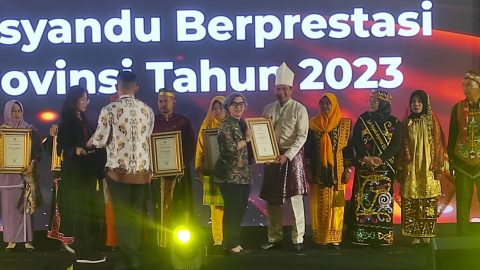 Posyandu Manduru Motoboi Besar Raih Penghargaan Posyandu Berprestasi pada Jambore Kader Nasional