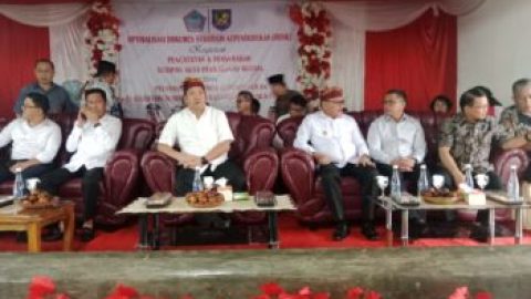 Bupati Limi Mokodompit Dampingi Kunker Wagub Steven Kandouw di Desa Werdi Agung