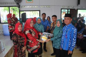 Ketua TP-PKK Kotamobagu Apresiasi Program PKK Poyowa Besar Satu