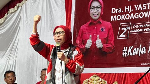 Tak Terbendung, Rakyat Siap Menangkan YSM ke Senayan, Emak-Emak:Yang Lain Bagabungjo