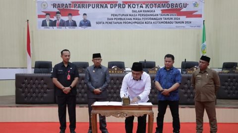 Meiddy Makalalag Pimpin Rapat Paripurna Penutupan dan Pembukaan Masa Persidangan 2023-2024