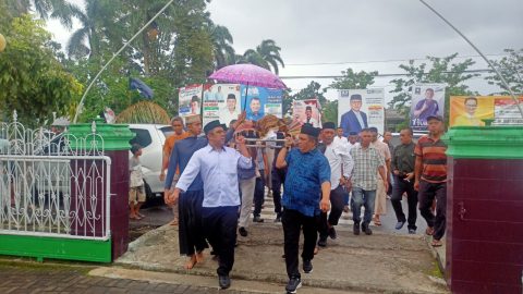 Meiddy Makalalag Turut Berduka Cita Meninggal Anggota DPRD Suharsono Marsidi