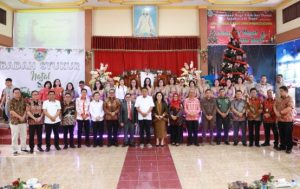 Ketua DPRD Kota Kotamobgu Hadiri Ibadah Syukur Natal dan Tahun Baru GMIBM