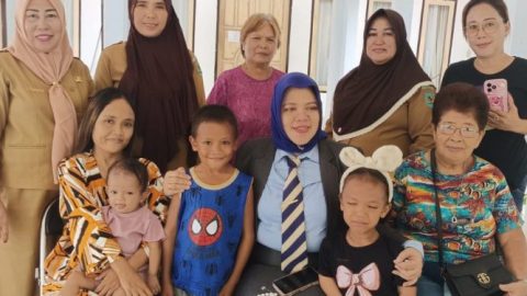 Senyum Kasih Sayang Terpancar Tiga Bocah Viral Saat Tinggal di Rudis Bupati Bolmong