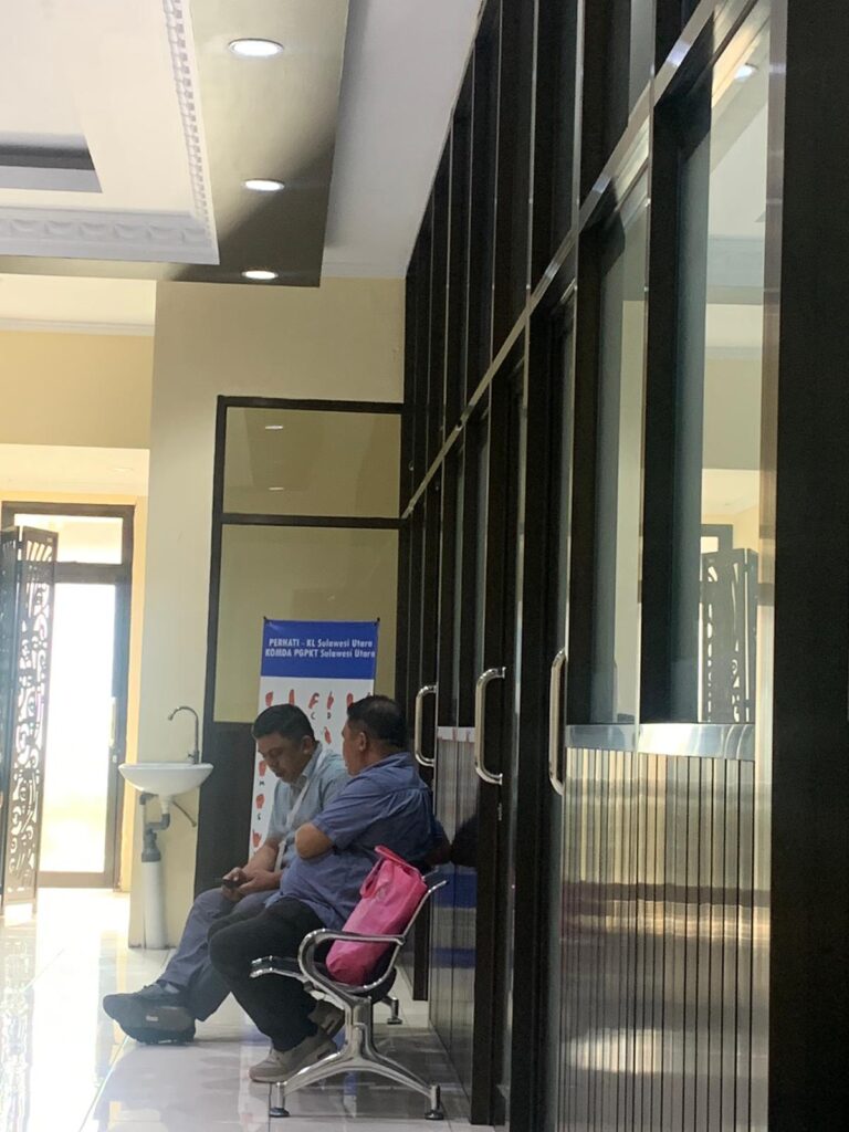 Pimpinan DPRD Kotamobagu Jalani Tes Kesehatan di Rs Kandouw Manado