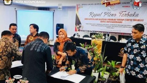 KPU Kotamobagu Rekapitulasi DPT Pilkada 2024