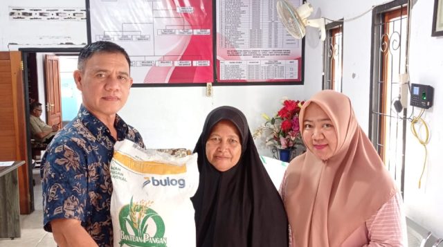 Sangadi Poyowa Besar Satu Salurkan Bantuan CBP kepada 118 Penerima 