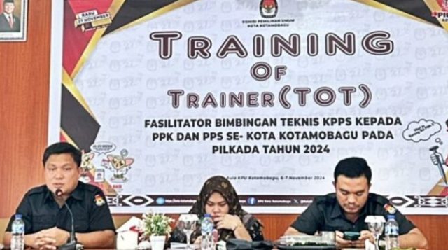 KPU Kotamobagu Bekali KPPS Jelang Pencoblosan