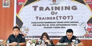 KPU Kotamobagu Bekali KPPS Jelang Pencoblosan