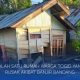Salah satu rumah warga Desa Togid yang rusak akibat banjir bandang