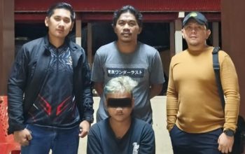 Salah satu terduga pelaku penganiyayaan di depan Toko Abdi Karya yang sudah diamankan Polres Kotamobagu