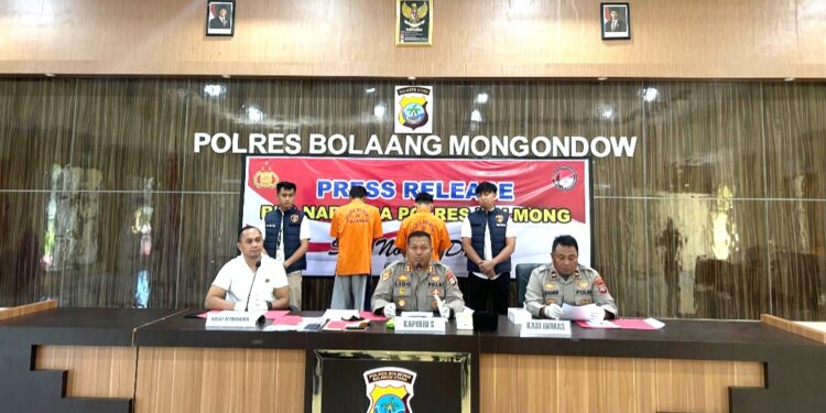 Terduga Pelaku Pengedar Narkoba yang Diringkus Polres Bolmong. (Foto: Humas Polres Bolmong)