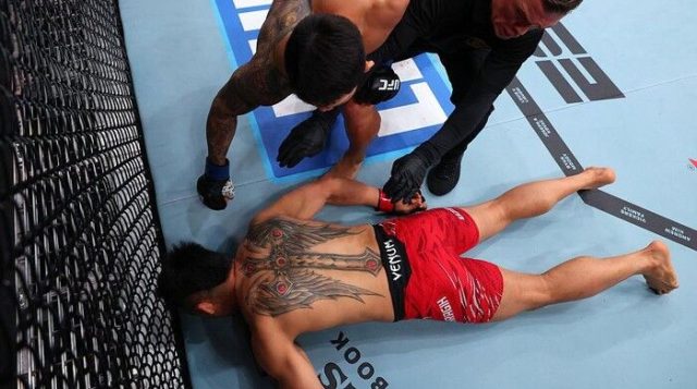 UFC 316: Joosang Yoo Hanya Butuh 30 Detik Tumbangkan Jeka Saragih
