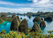 Keindahan alam Raja Ampat di Papua Barat Daya yang Terancam Akibat Aktivitas Tambang. (iStock)