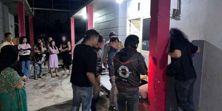 TKP Pembunuhan, Kost di Jalan Ibantong Kelurahan Sinindian. (Foto: Polres Kotamobagu)