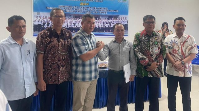 Pucuk Pimpinan PDAM Bolmong Berganti, Rudi Mokoagow Dipercaya Tempati Posisi Dirut