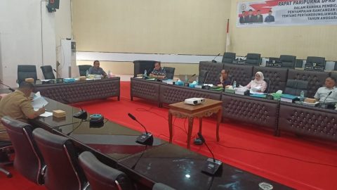 Rapat Bersama Bagian Kesra yang di Pimpin Wakil DPRD Kota Kotamobagu, Ahmad Sabir, SE