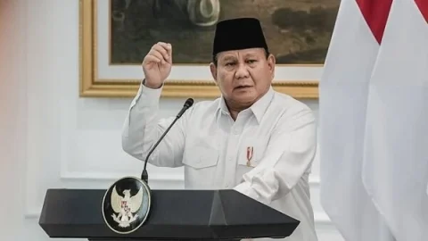 Termasuk Sulut, Berikut Tiga Kado Presiden Prabowo untuk Guru di HUT RI Ke-80