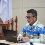 Tahlis Gallang saat mengikuti tes seleksi Sekprov Sulut.