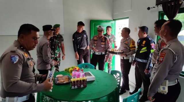 TNI–Polri Bersatu di Kotamobagu: Momen Hangat HUT TNI ke-80  