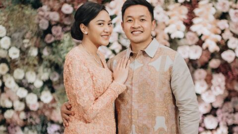 Putri Tanjung Hapus Foto Pernikahan, Isu Retaknya Rumah Tangga Mencuat