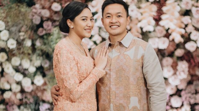 Putri Tanjung Hapus Foto Pernikahan, Isu Retaknya Rumah Tangga Mencuat