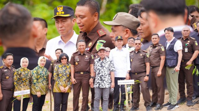 Rehabilitasi Eks Lahan Tambang Desa Pusian, Kajati Sulut Ajak Bupati Bolmong dan Bolsel
