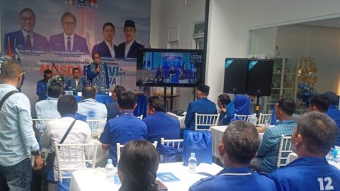 Suasana Musda VI PAN Sulut di Minahasa, Minggu (15/2/2026), saat Ketua DPW Ashabul Kahfi bersama jajaran memimpin konsolidasi kader dan penetapan pengurus DPD kabupaten/kota.  