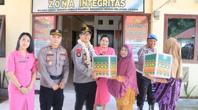 Kapolres Boltim Kunjungi Polsek Nuangan, Tegaskan Profesionalisme dan Dukungan Pangan  