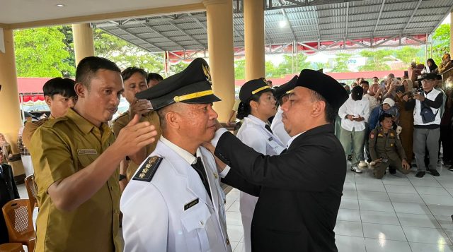 YusraDon Percayakan Ip Linggotu Jabat Camat Lolayan 