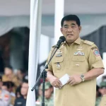 Gubernur Sulawesi Utara, Yulius Selvanus Komaling, menyampaikan arahan terkait penerapan sistem kerja Work From Home (WFH) bagi ASN. Ia menegaskan pelayanan publik harus tetap berjalan optimal meski pola kerja berubah.