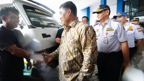Keselamatan Mudik Jadi Prioritas, Gubernur Yulius Tinjau Terminal Malalayang