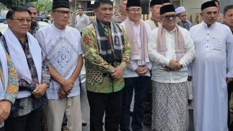 Yulius Selvanus Hadiri Iwadh di Kampung Arab Manado