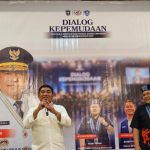 Gubernur Sulawesi Utara Mayjen TNI (Purn) Yulius Selvanus memberikan motivasi dalam Dialog Kepemudaan GMKI Makassar bertema “Motivasi & Inspirasi Bagi Pemuda Bangsa Indonesia Menuju Indonesia Emas 2045”, Kamis (26/3/2026). Acara berlangsung khidmat dengan antusiasme kader GMKI yang menyimak pesan pengabdian dan kesiapan generasi muda menghadapi tantangan global.