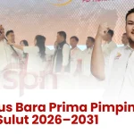 Standius Bara Prima Lumbaa resmi menerima pataka dari Ketua Umum TIDAR, Rahayu Saraswati Djojohadikusumo, sebagai simbol estafet kepemimpinan TIDAR Sulut periode 2026–2031 dalam Musda di Manado.