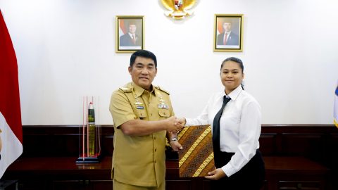 15 Putra-Putri Sulut Dilepas Gubernur Yulius untuk Magang di Jepang