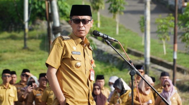 Apel Senin Pagi, Bupati Iskandar Tekankan Kedisiplinan dan Jauhi Judol