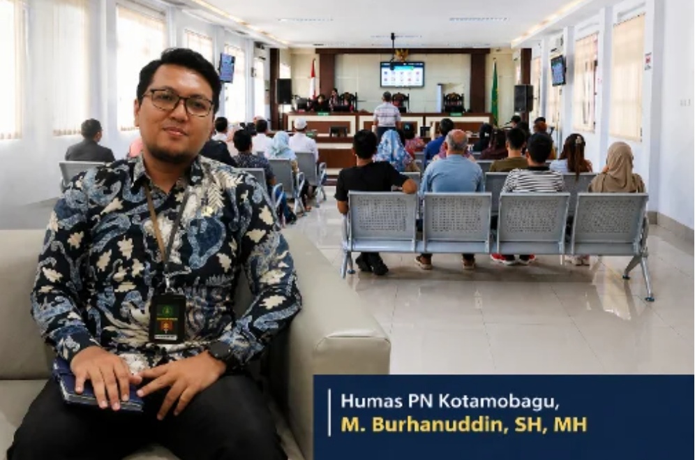 Humas PN Kotamobagu, M. Burhanuddin, SH., MH., memberikan penjelasan terkait putusan vonis empat bulan penjara terhadap terdakwa kasus penganiayaan Gusri Lewan.