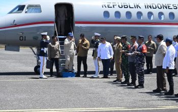 Kunjungan Presiden Prabowo ke Miangas membawa pesan kedaulatan NKRI. Sementara itu, Gubernur Yulius Selvanus tetap siaga di Manado atas instruksi "Satu Komando" untuk menjaga stabilitas Sulut.