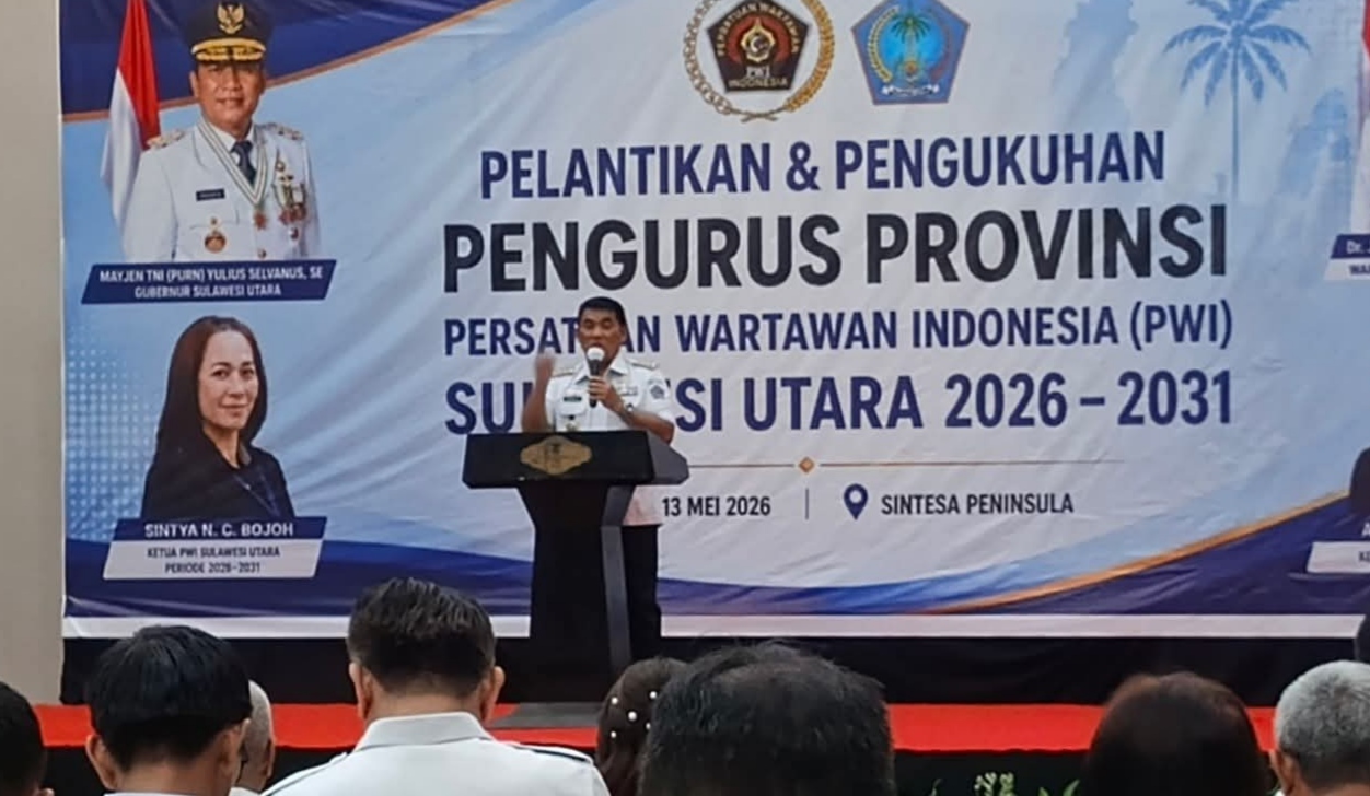 Gubernur Sulut Yulius Selvanus menyampaikan pesan etika jurnalistik dalam pelantikan Pengurus PWI Sulut masa bakti 2026–2031 di Hotel Sintesa Peninsula, Manado, Rabu (13/5/2026).