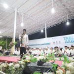 Ustaz Abdul Somad (UAS) menyampaikan tausiyah pada Tabligh Akbar satu dekade Program Ibadah Subuh Bersama (PISB) di Alun-alun Bolsel, Sabtu (23/5/2026) malam.