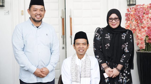 Ustaz Abdul Somad Doakan Keluarga Rahman Salehe Mamonto dan Keberkahan BMR