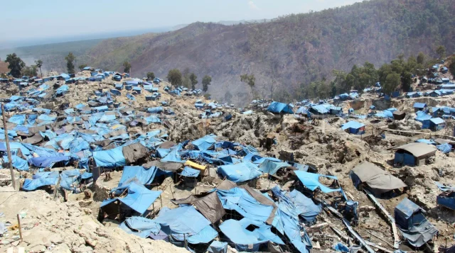 Operasi Besar Gunung Botak: 16 WNA China Diamankan, TNI Bongkar Praktik Prostitusi di Lokasi Tambang