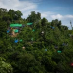 Kawasan hutan Taman Nasional Bogani Nani Wartabone (TNBNW) di Bolaang Mongondow, Sulawesi Utara, masih menghadapi ancaman aktivitas Pertambangan Emas Tanpa Izin (PETI). Warga menilai penertiban di Mengkang tebang pilih dan menuntut keadilan ekologis di Dumoga. Foto: Ist