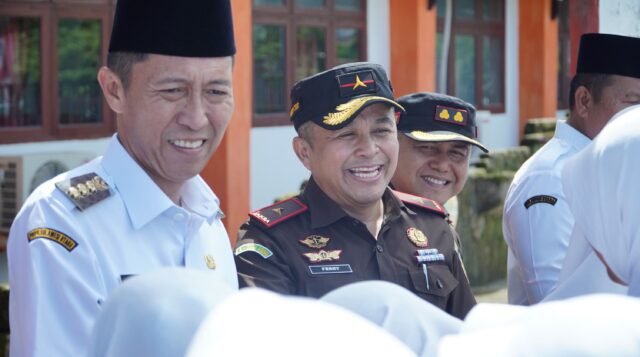 Monitoring MBG, Kajati Sulut Sambangi Bolsel  